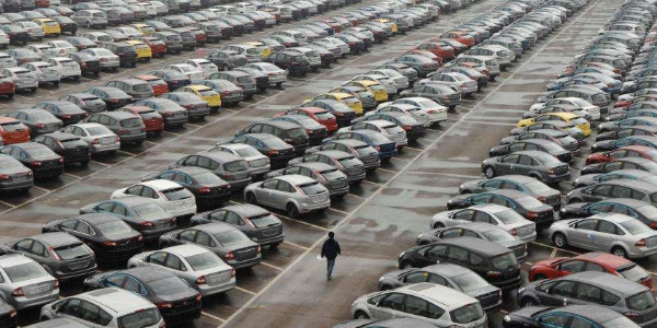 中國汽車流通協會：2月份汽車經銷商庫存係數為1.74, 同比下降9.8%
